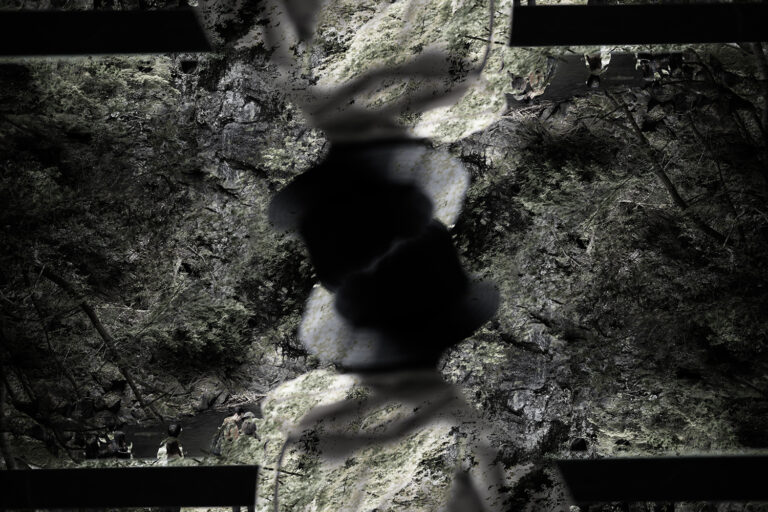 2023 / Iconography『瞬き』